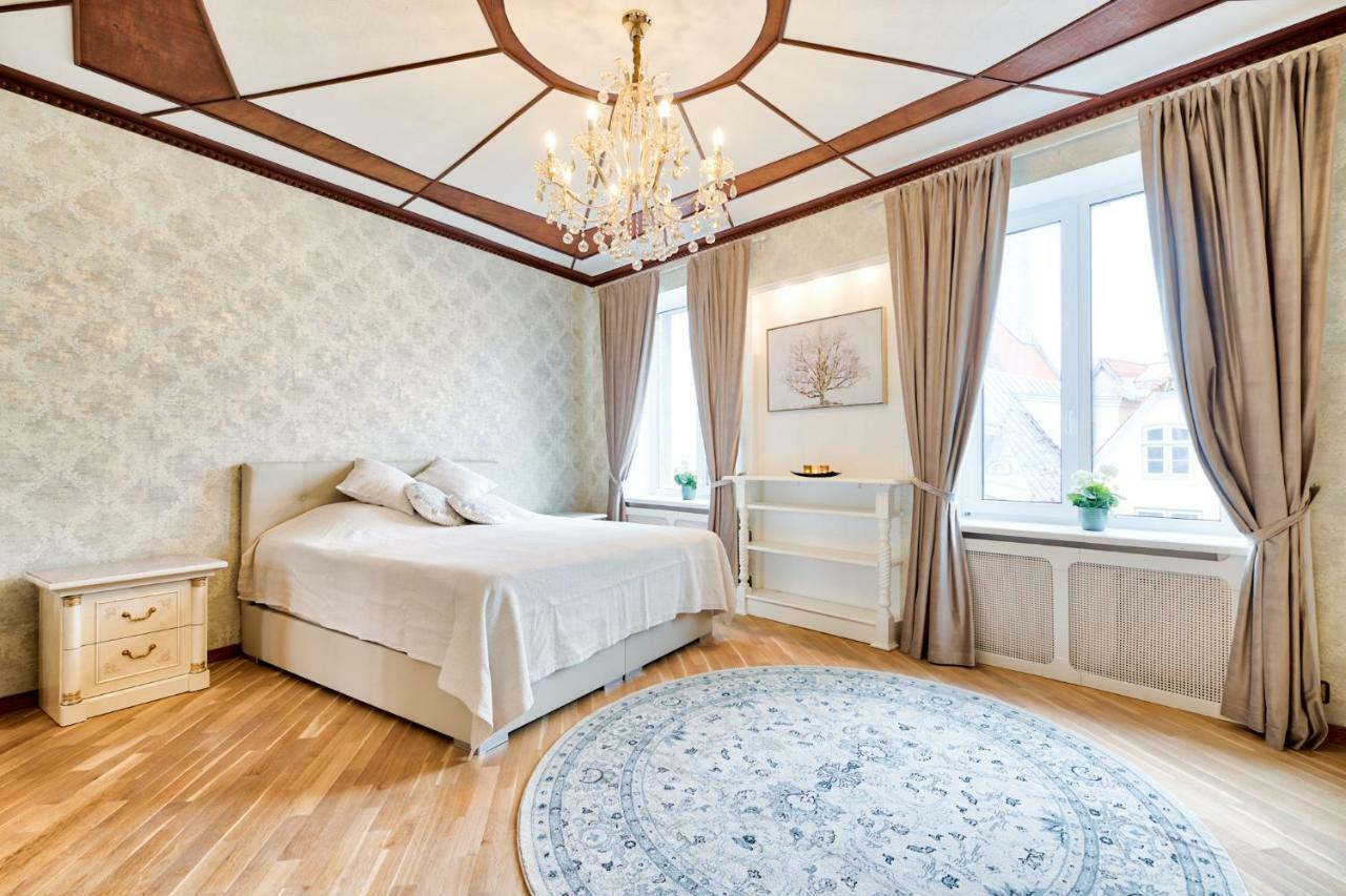 The Goldsmiths' Old Town Tallinn Treasure Extérieur photo